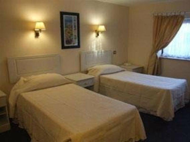 The Amblehurst Hotel Sale Εξωτερικό φωτογραφία