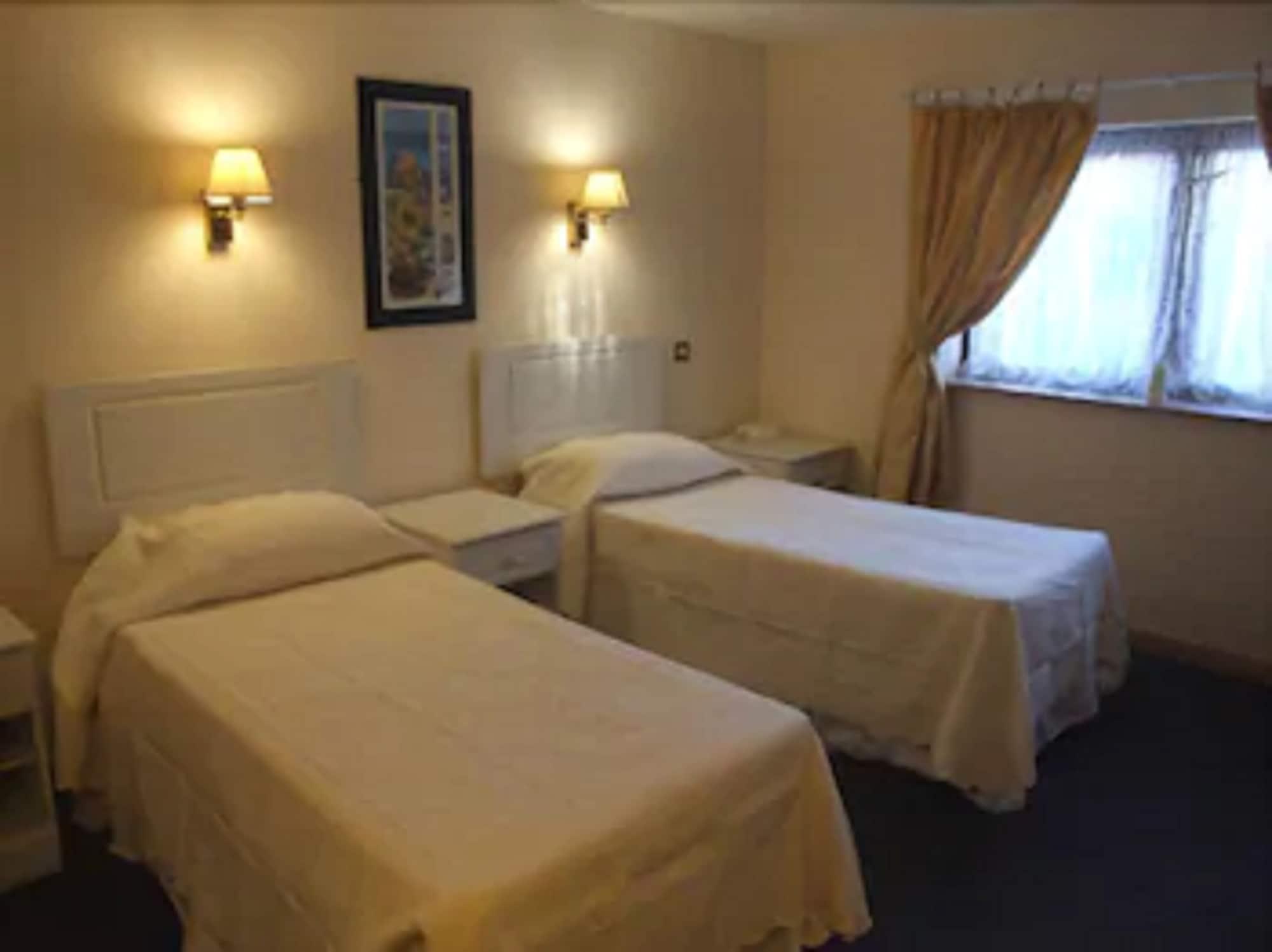 The Amblehurst Hotel Sale Εξωτερικό φωτογραφία